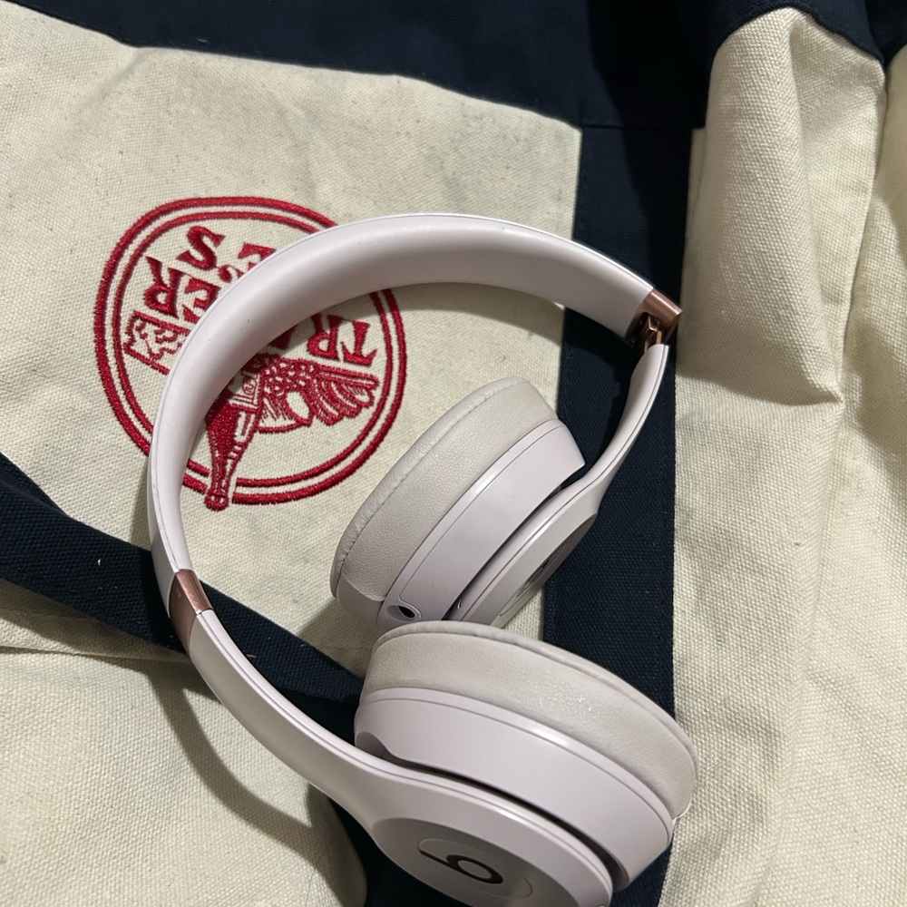 Beats by Dre Over-Ear Headphones - Cream and Gold